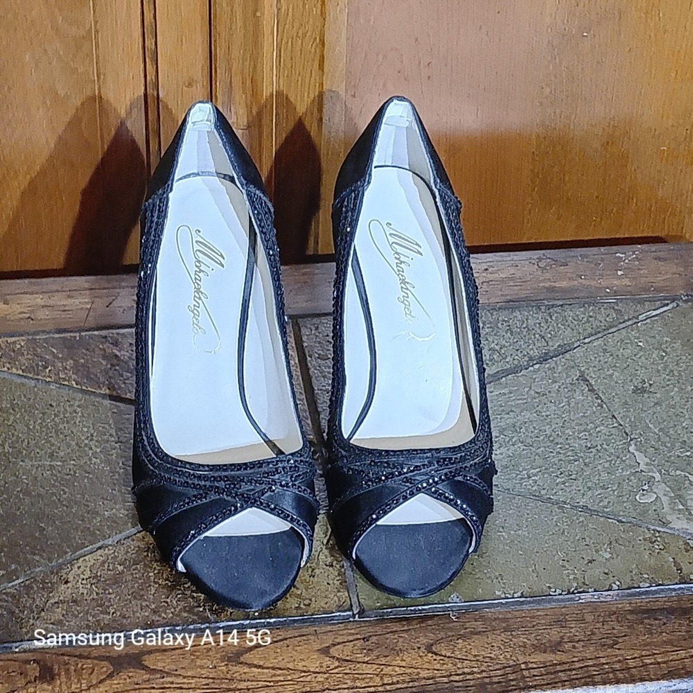 Michaelangelo Jada Black Satin Rhinestone Peep Toe Pumps Heels Womens Size 8B